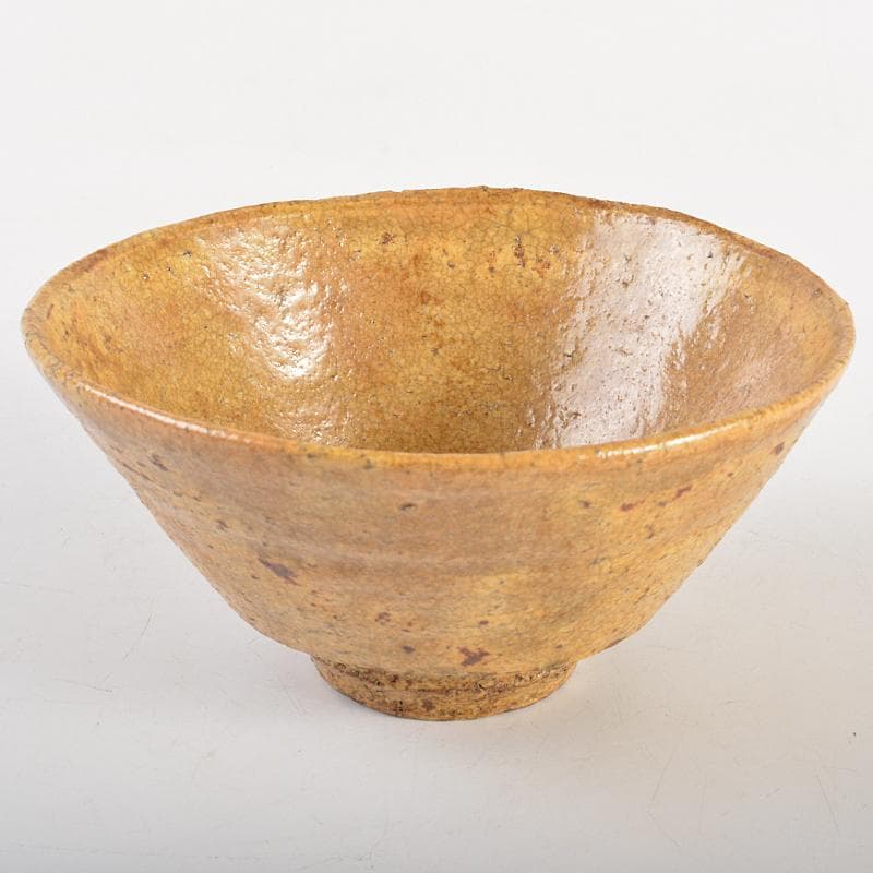 茶道具　伊羅保茶碗　銘「大黒」　仕覆付　 裏千家十一代玄々斎極め箱　MR6965