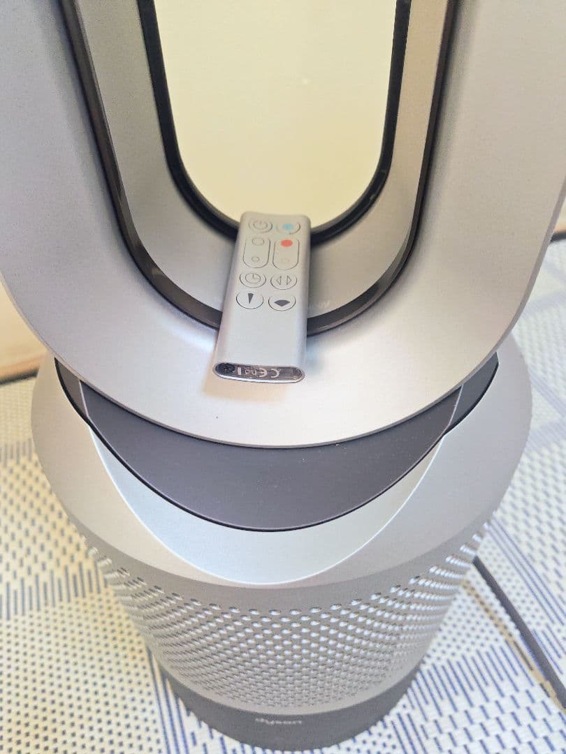 ダイソン HP00 Pure Hot+Cool 2023年製