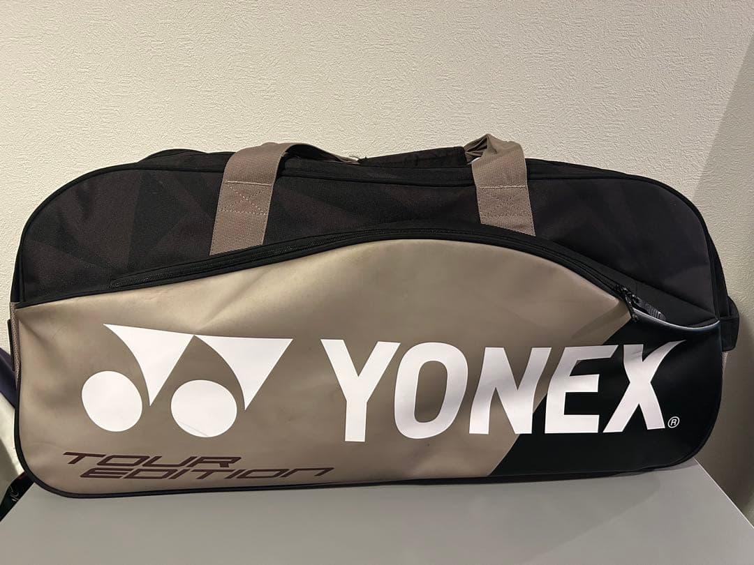【最終値下】YONEX TOUR EDITION バドミントンバッグ