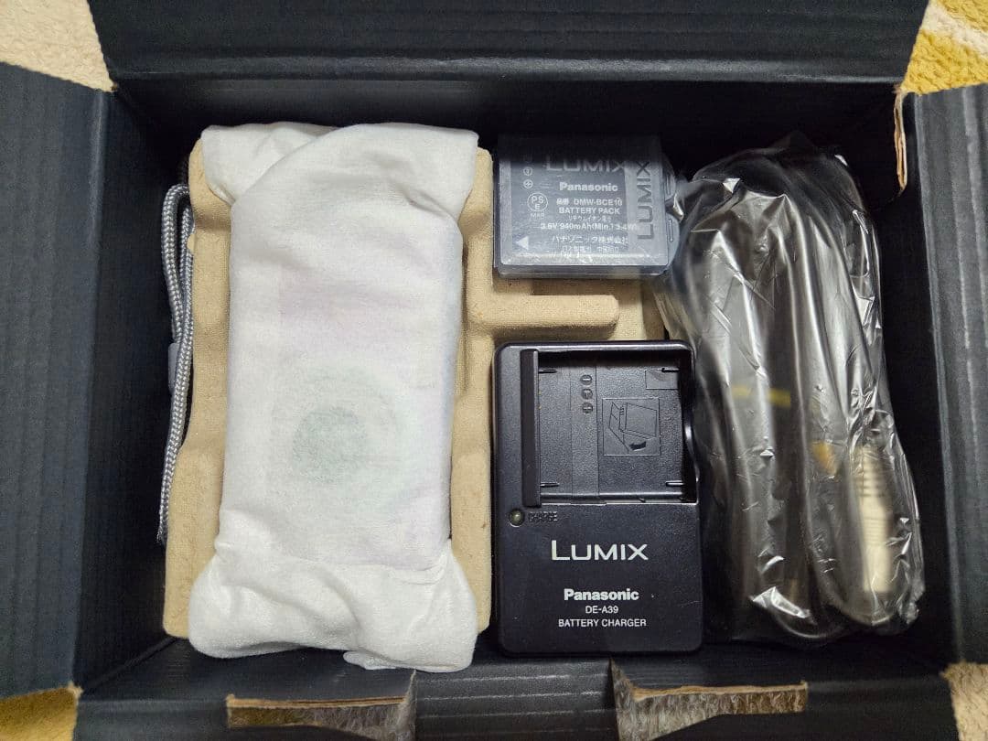 ★値下げ★【動作確認済】LUMIX デジタルカメラ ピンク LEICAレンズ