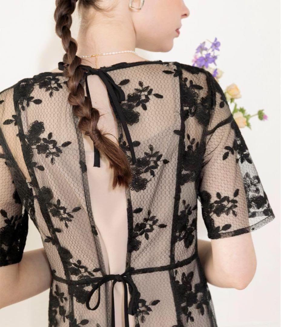 【美品】Leja 花柄後ろリボン半袖キャミワンピース L