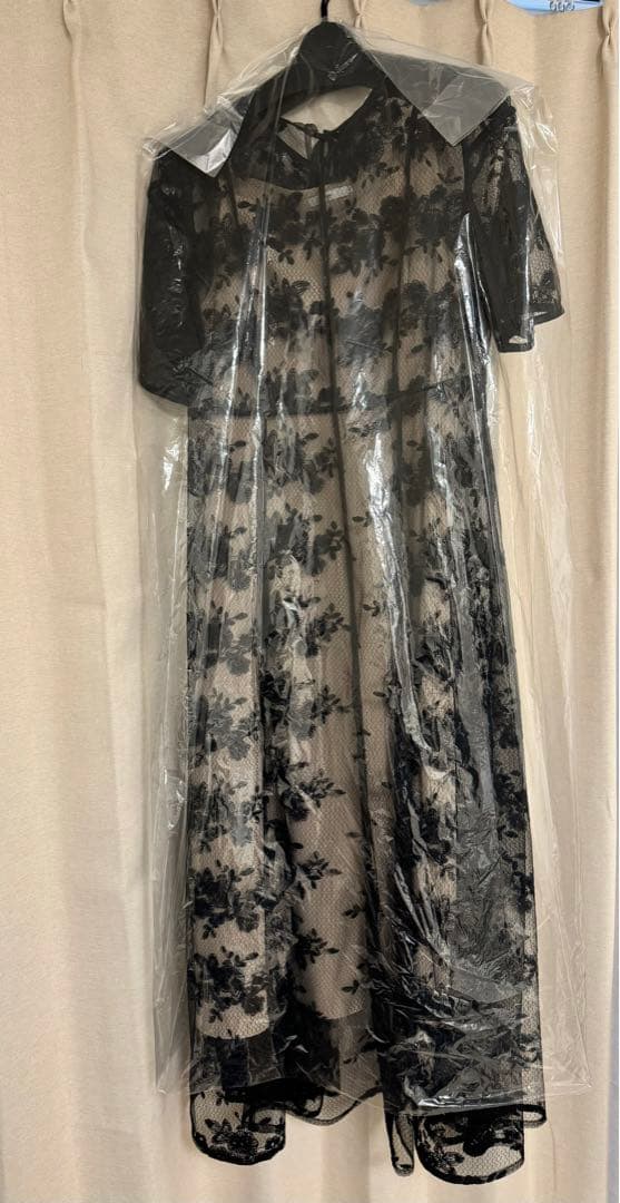 【美品】Leja 花柄後ろリボン半袖キャミワンピース L