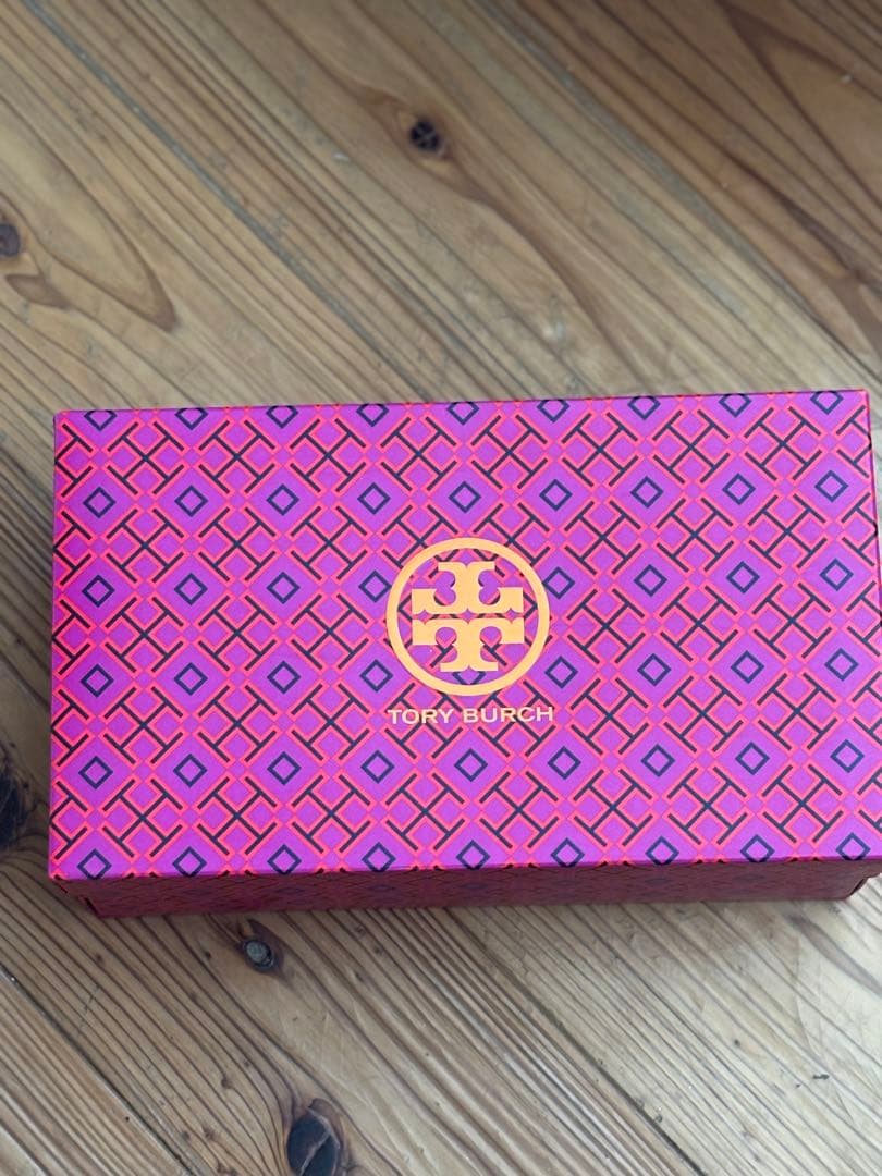 Tory Burch フラットシューズ