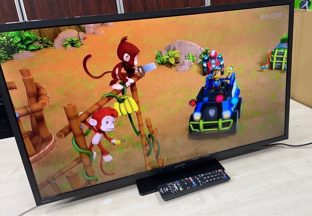 ★中古美品！SHARP 32型液晶テレビ 2023年製 2T-C32DE