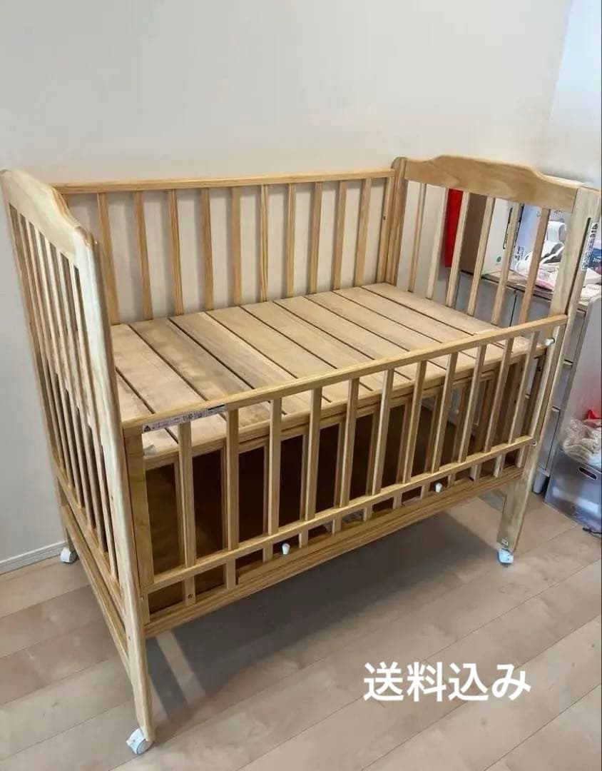 カトージ　ベビーベッド　ハイタイプ