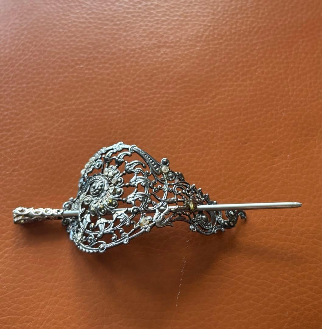 未使用 シルバーヘアアクセサリー スペインマドリッド