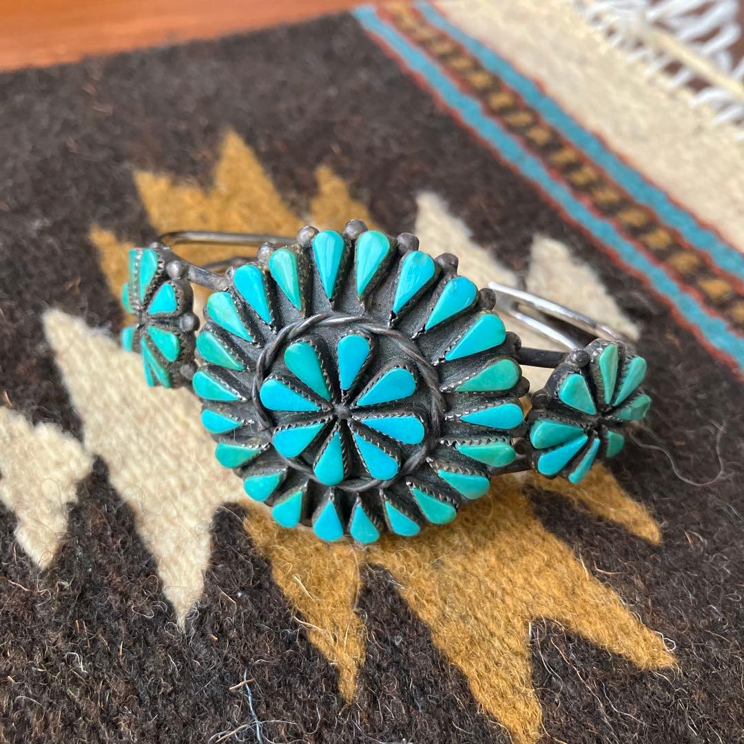 インディアンジュエリー　ナバホ族　ターコイズバングル