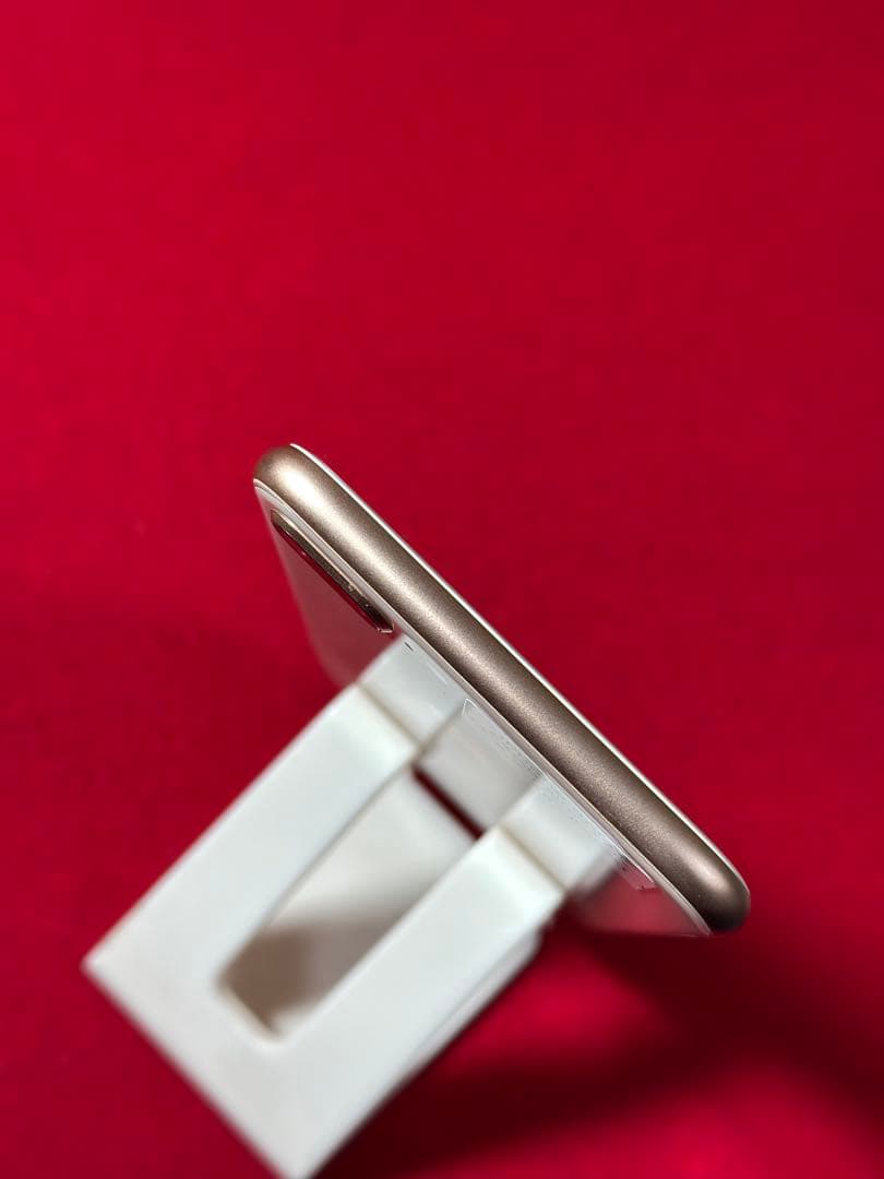 【4045】iPhone 8plusゴルド 64GB simフリー