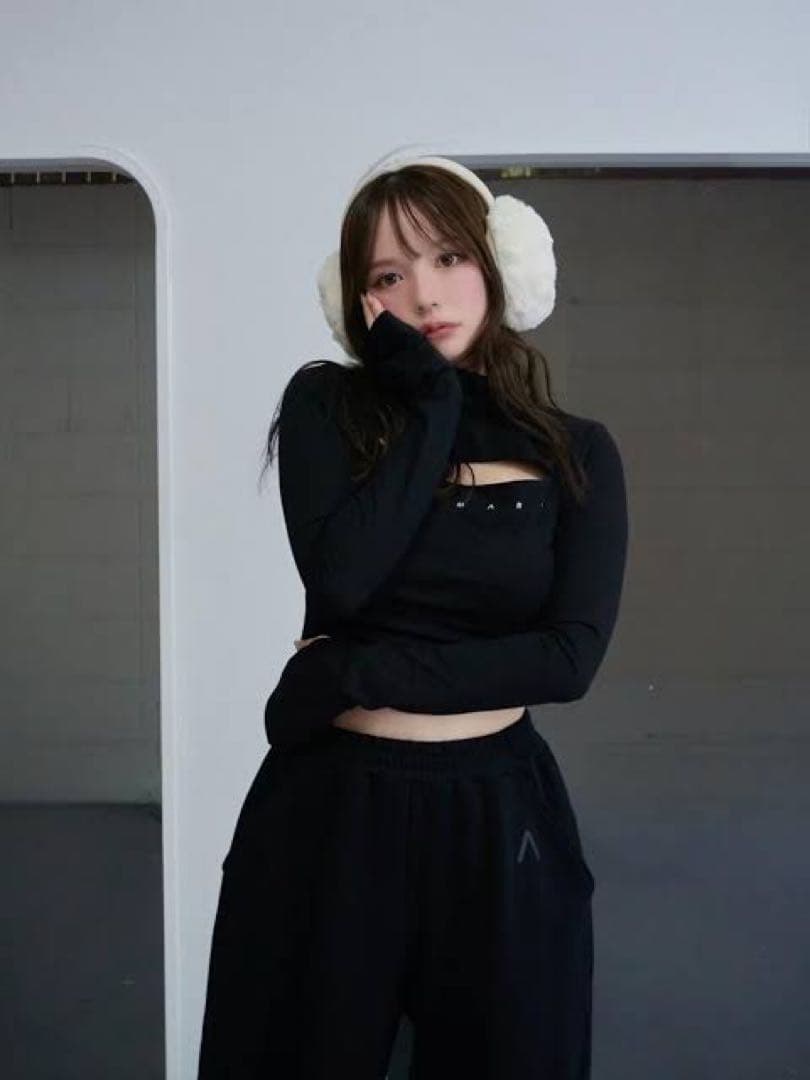 トップス andmary luna logo tops