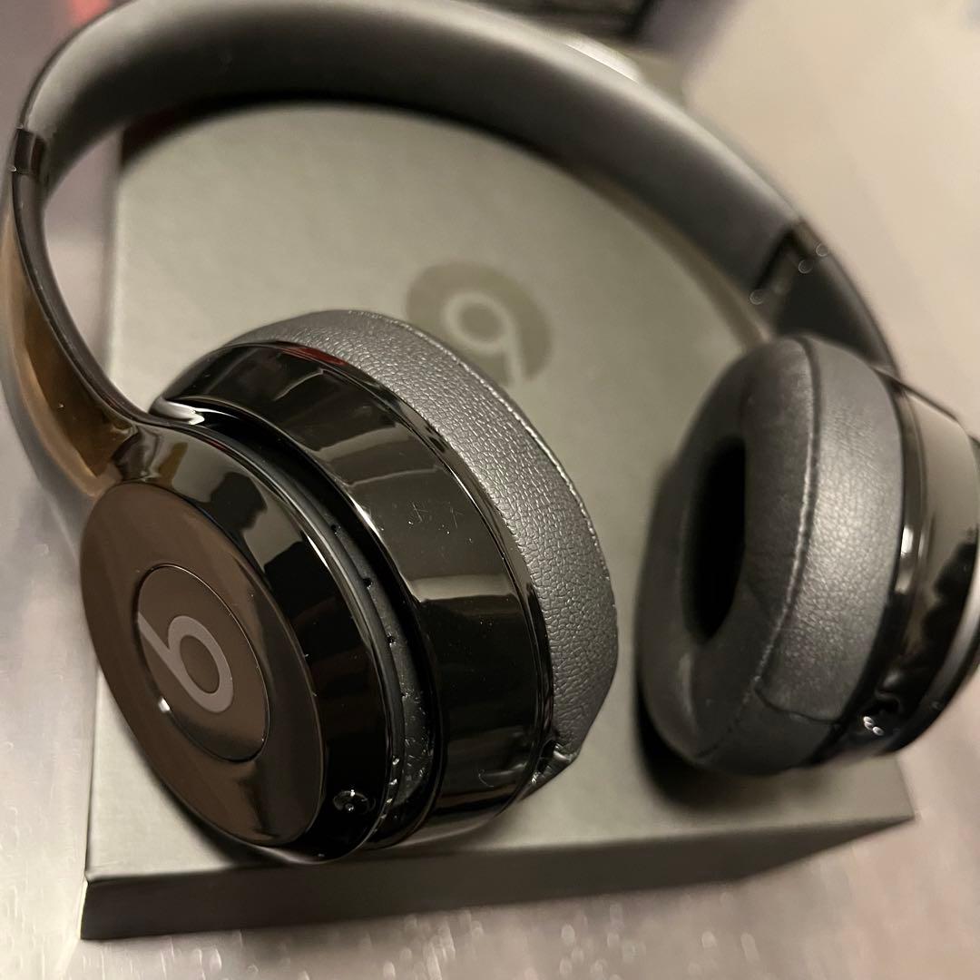 Beats Solo3グロスブラック