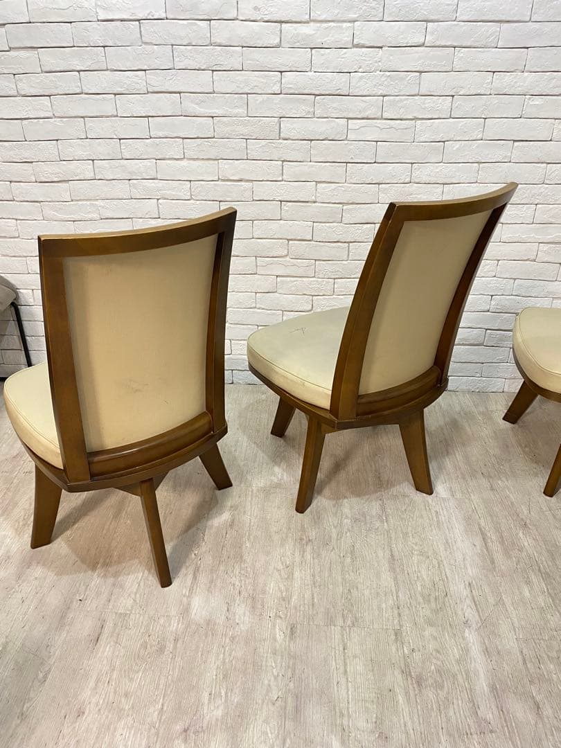 【東京都内23区配送無料】ニトリ　回転 ダイニングチェア 4脚セット　椅子