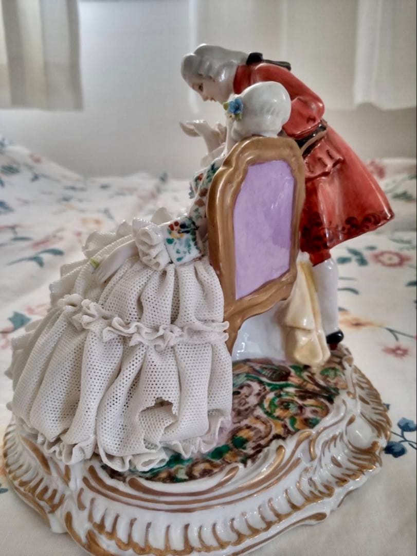 イタリア　フィギュリン　レース人形　ルイージファブリス　陶器　人形　男女