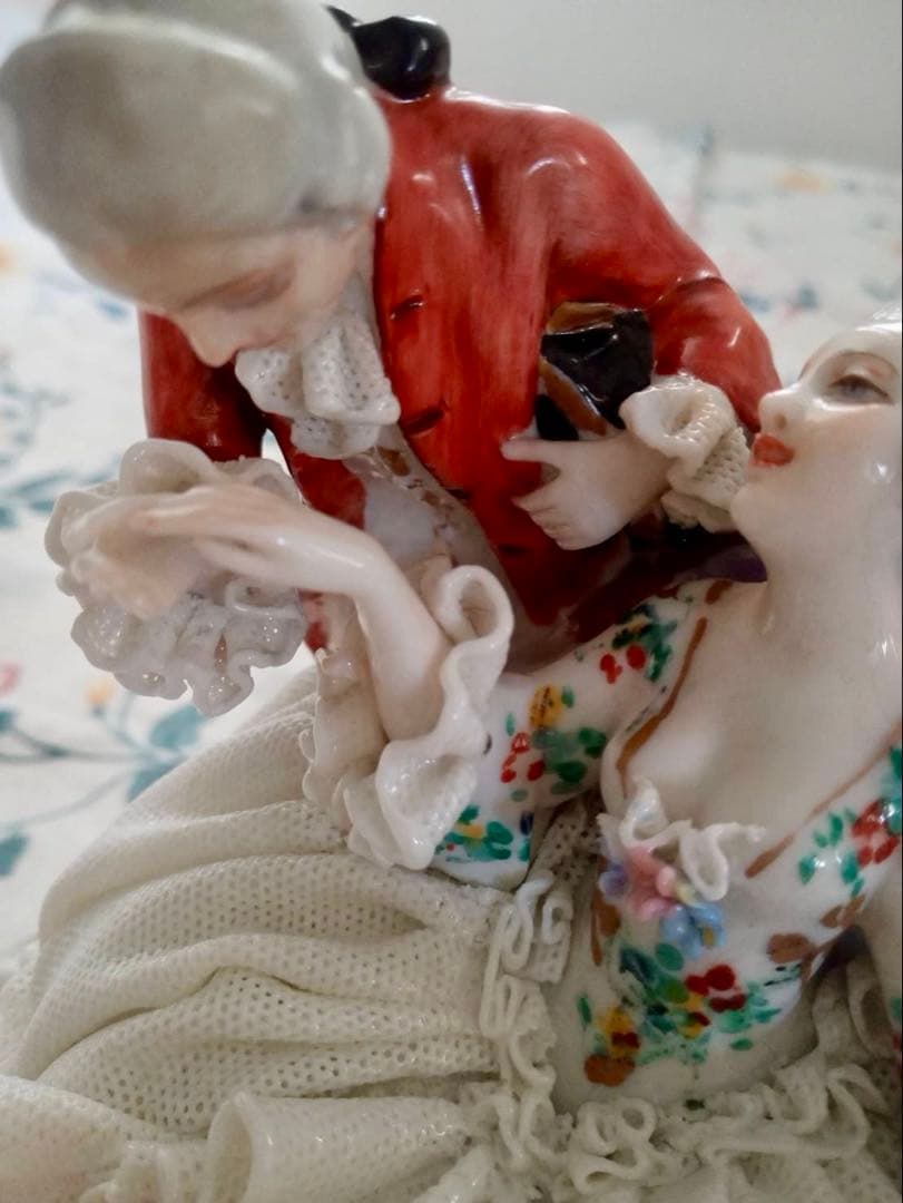 イタリア　フィギュリン　レース人形　ルイージファブリス　陶器　人形　男女