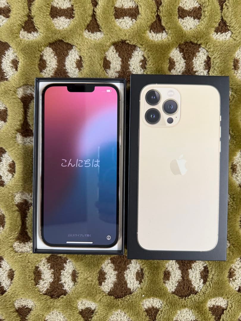 ☆美品☆ iPhone 13 Pro max本体 ゴールド256GB