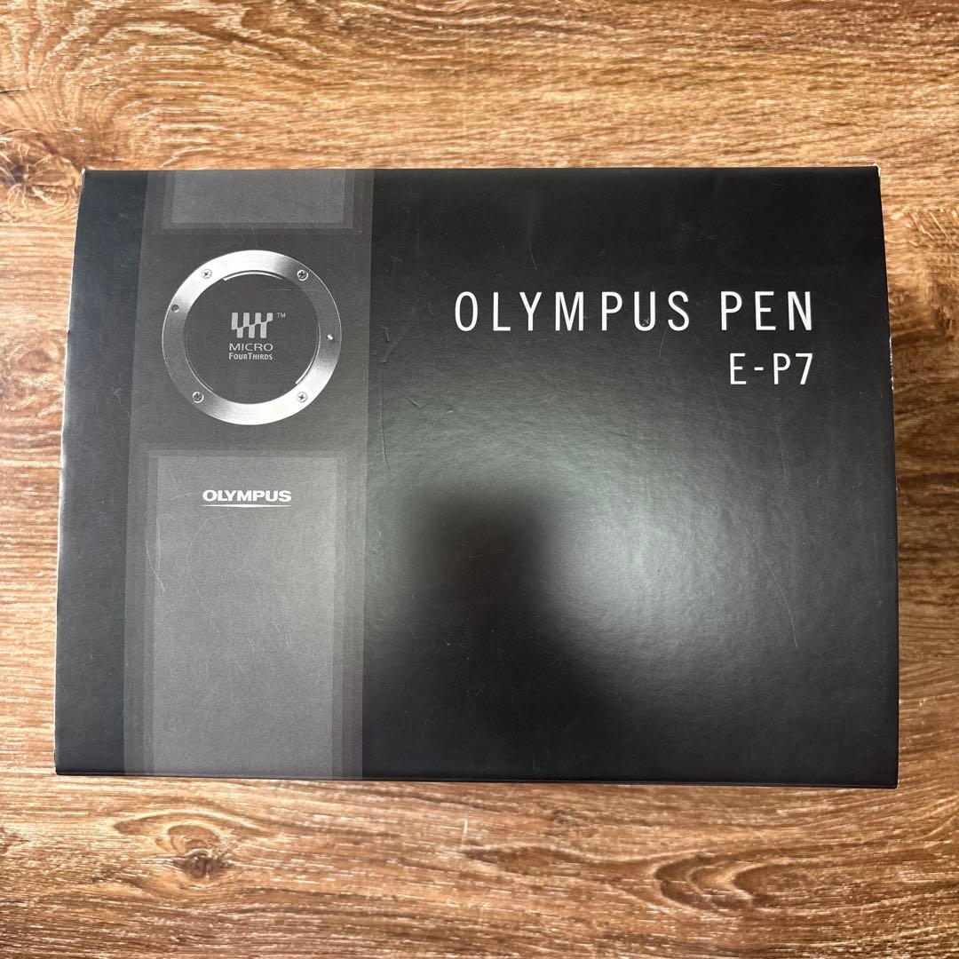 オリンパス PEN E-P7・14-42mm ミラーレス一眼カメラ シルバー