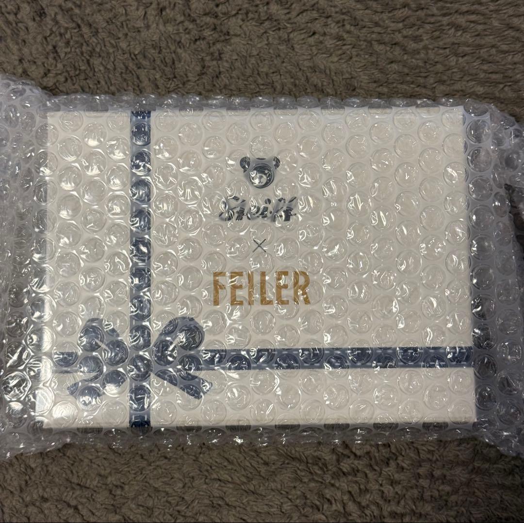 フェイラー　シュタイフティディベア　キーリング・ハンカチ限定ボックス付き