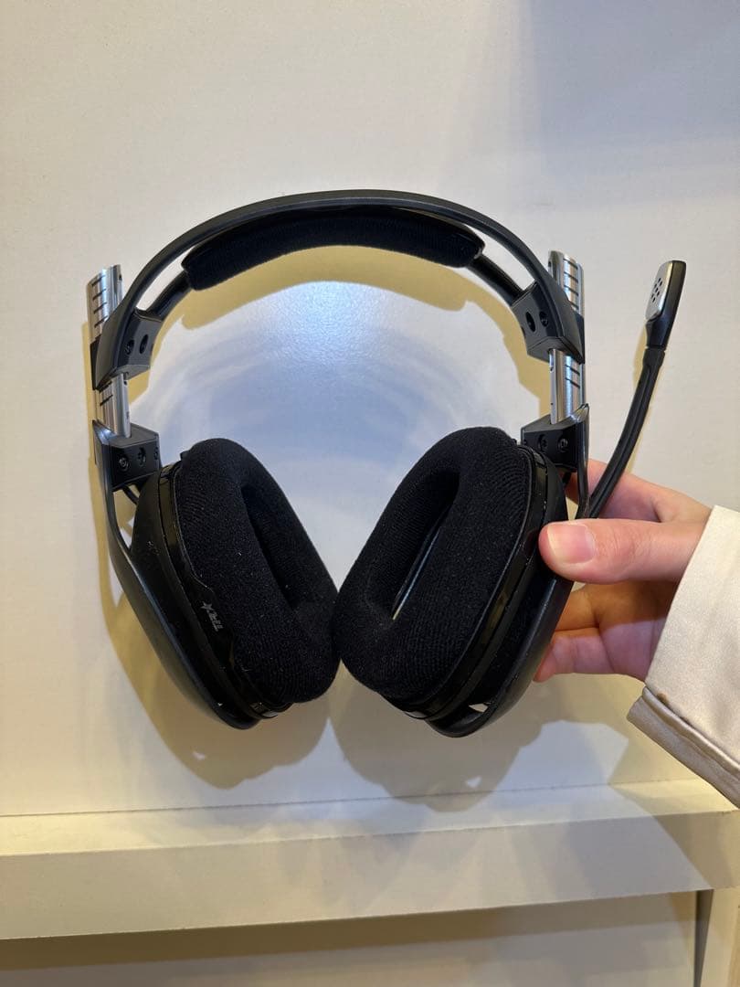 【完品】ASTRO A40ヘッドセット&MIXAMP PRO(バラ売り不可)