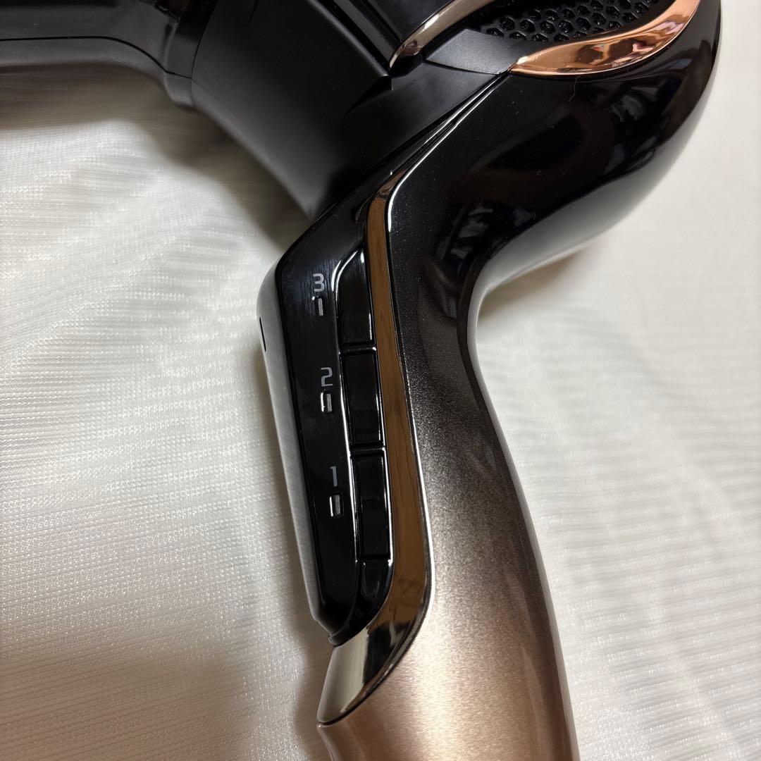 レプロナイザー 4D Plus ヘアドライヤー