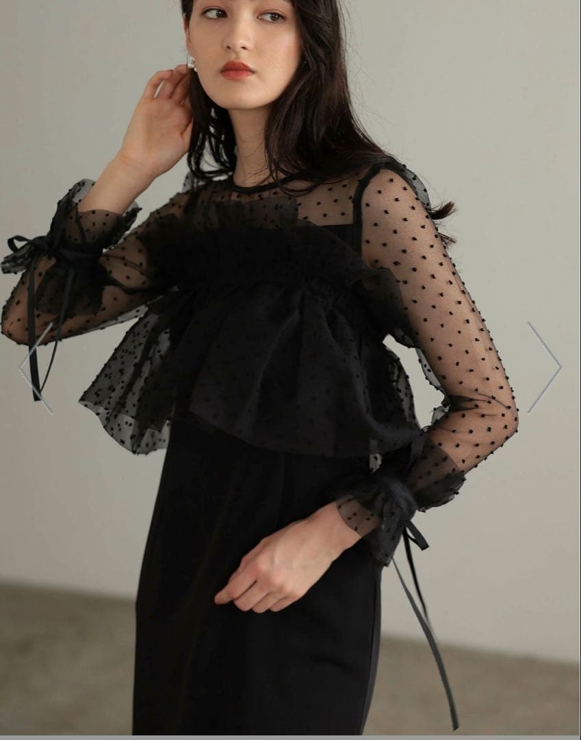 haremode メニーウェイラッフルケープドレス