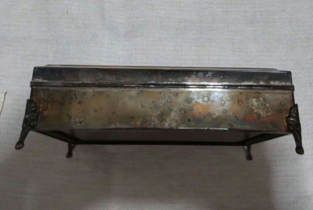 SILVER 銀製 煙草入 新品 宝石箱　正広刻　三越製　菊　草花図