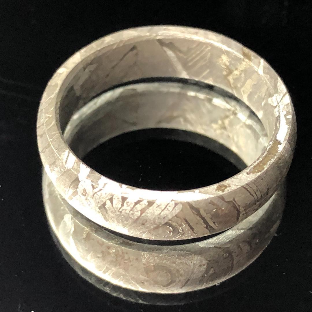 アルタイ隕石 メテオライト リング　くりぬき　指輪　鉄隕石｜希少