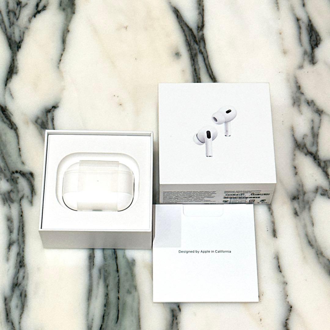 美品　Apple AIRPODS 第２世代