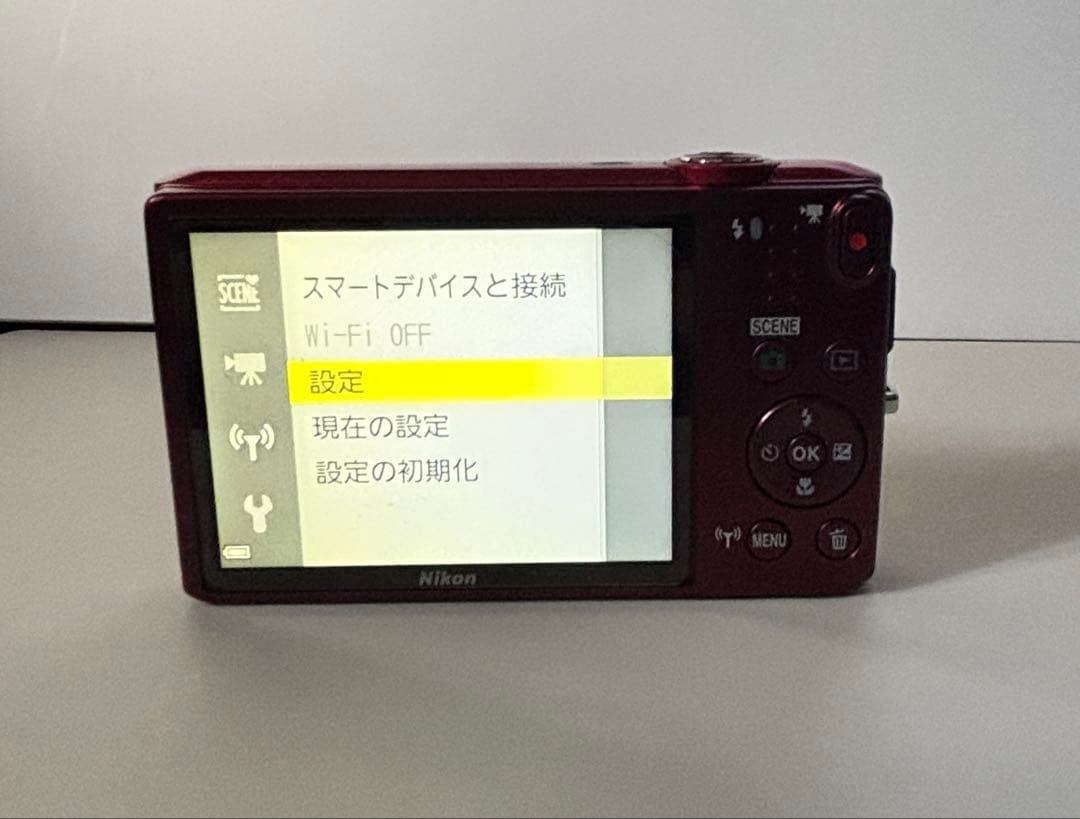 Nikon COOLPIX レッド 12倍光学ズーム　used