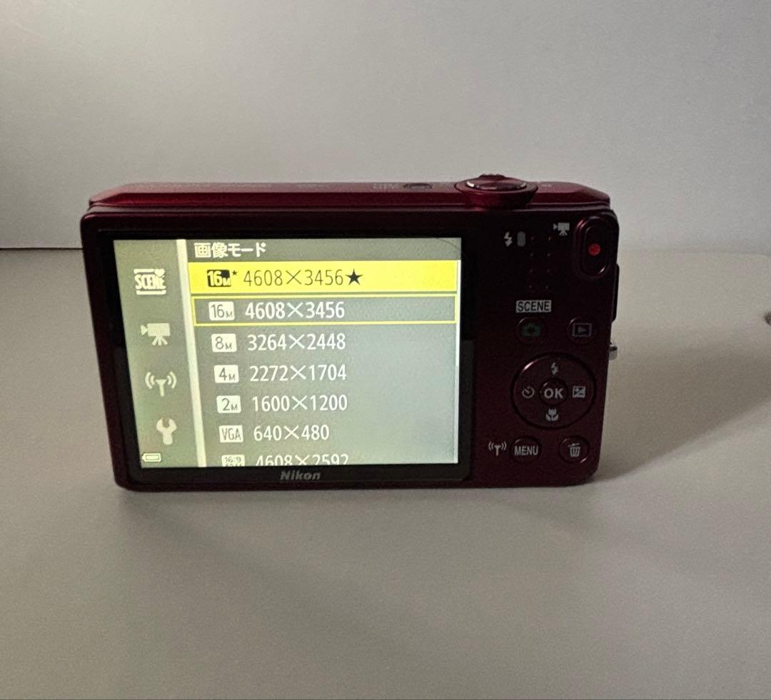 Nikon COOLPIX レッド 12倍光学ズーム　used