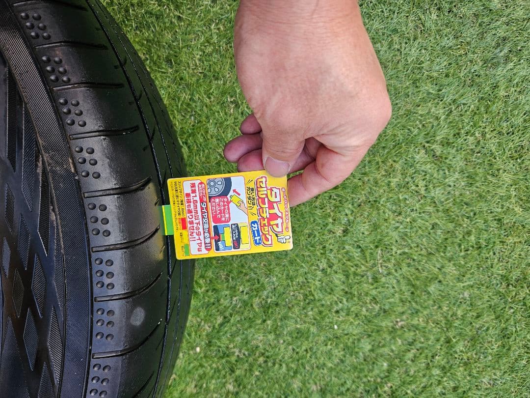 トヨタ　ヴォクシー90　純正Yokohamaタイヤ付きホイールセット 17インチ