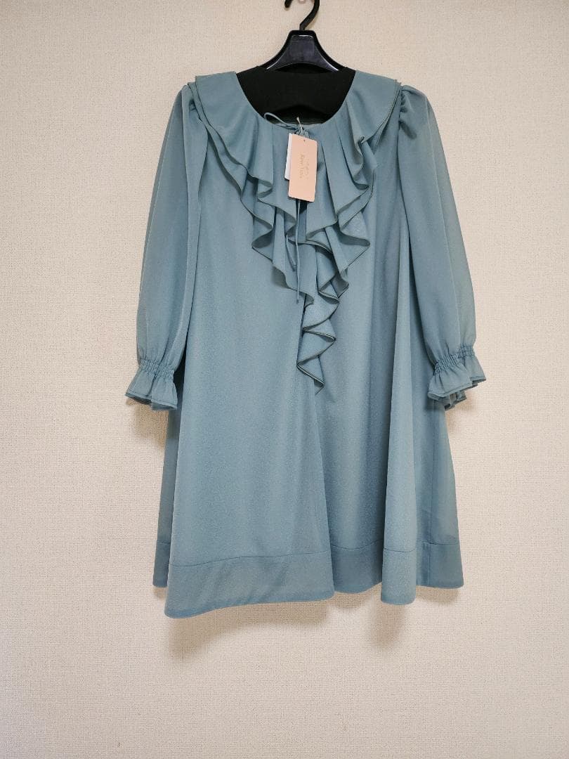 定価￥23,100円・ローズティアラ春物新作（脇下身幅64cm）ブルーグリーン