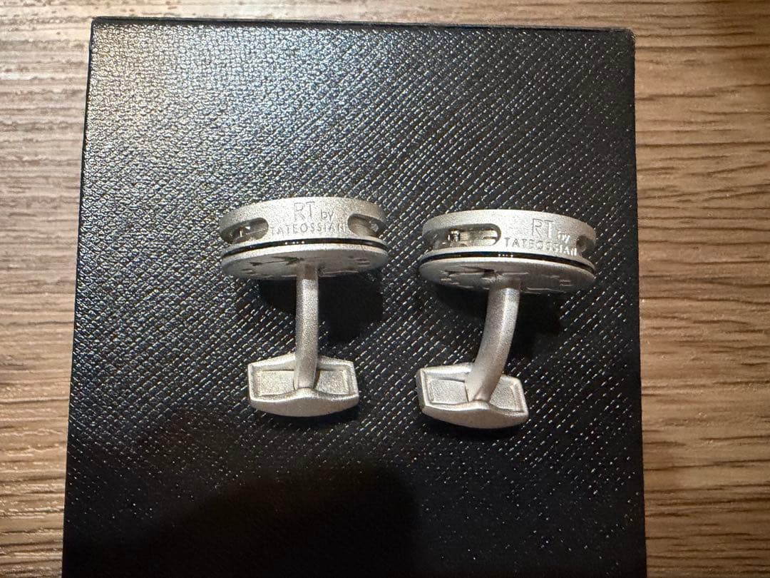 TATEOSSIAN タテオシアン　カフス　ムーブメント