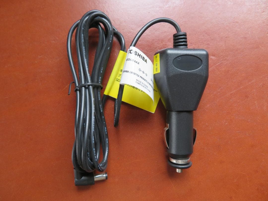 東芝 REGZA　ポータブルBDプレーヤー　SD-BP900S【美品】