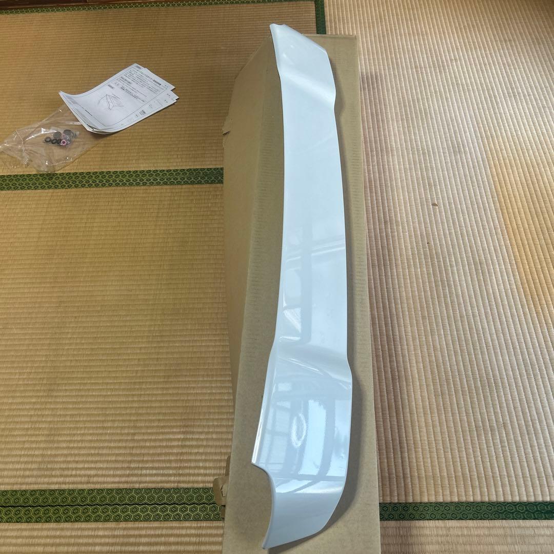 スズキスペーシアMK53S用ルーフエンドスポイラースズキ純正品パールホワイト