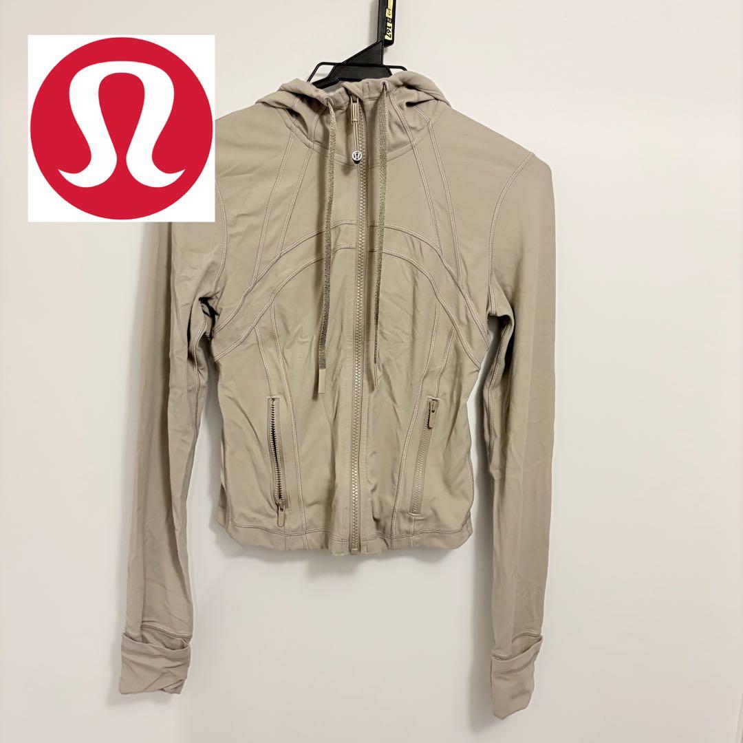 ルルレモン Define フード付きクロップド サイズ8