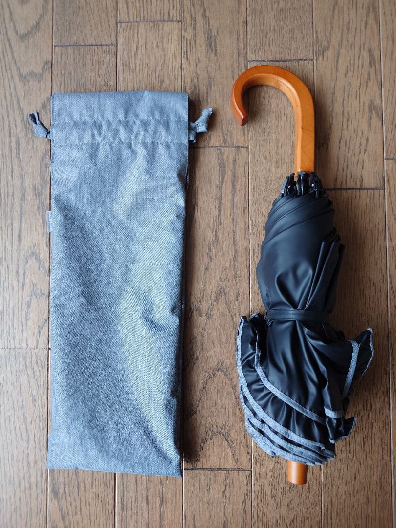 サンバリア100　折りたたみ日傘　２段折フリル　フロスト　グレー