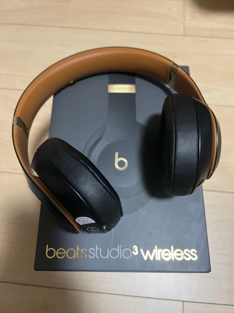 Beats Studio3 Wireless ブラック/タン