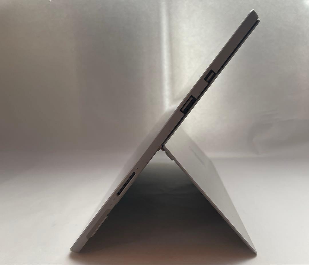 Microsoft Surface Pro 5 第7世代 core i5 8GB