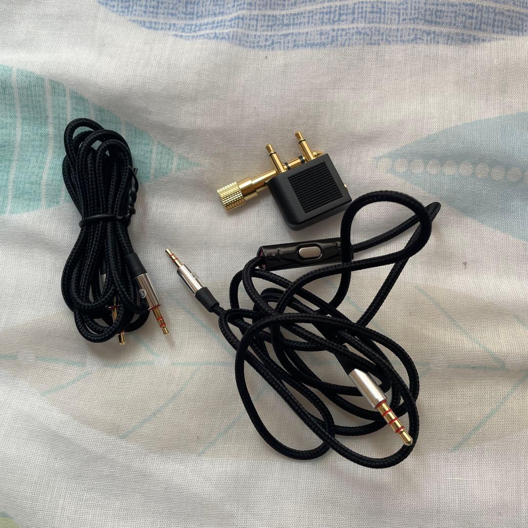 Ferrariヘッドフォン　新品未使用　早い者勝ち