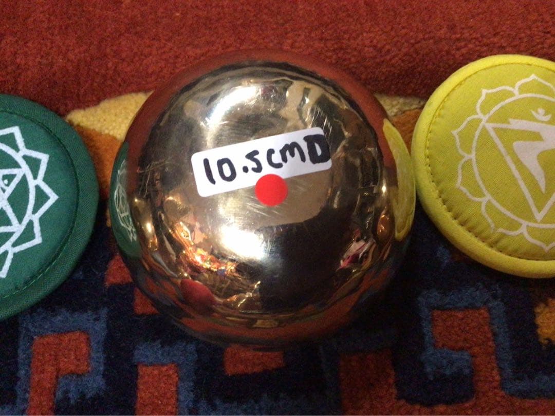 ⑦高音が美しい手打ちのminiシンギングボウル7チャクラセット【RED SET】