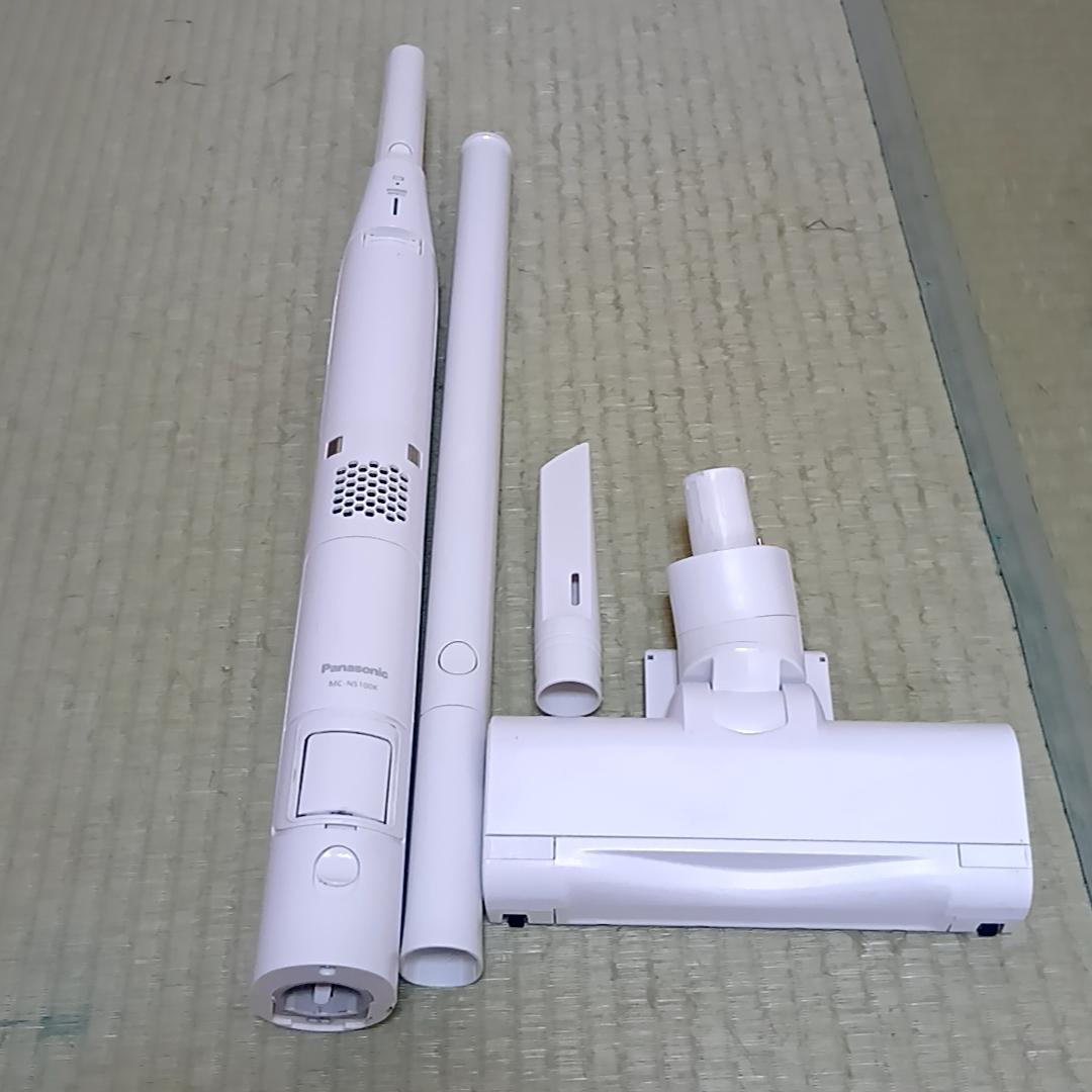 Panasonic コードレス 掃除機 MC-NS100K 23年製