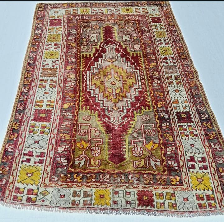 お値下げしました！ビンテージウールラグ　トルコ　トライバル