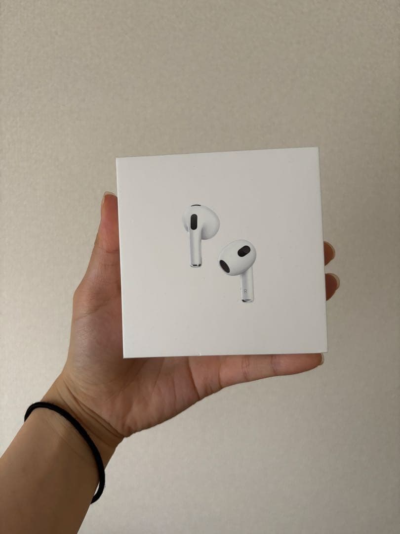 AirPods (第3世代) MagSafe充電ケース付き \