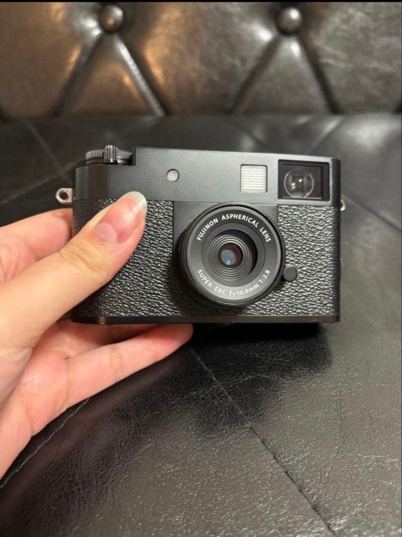 デジタルカメラ Fujifilm X-half