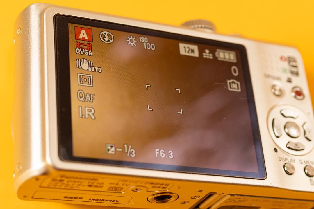 Panasonic LUMIX TZ10 デジタルカメラ