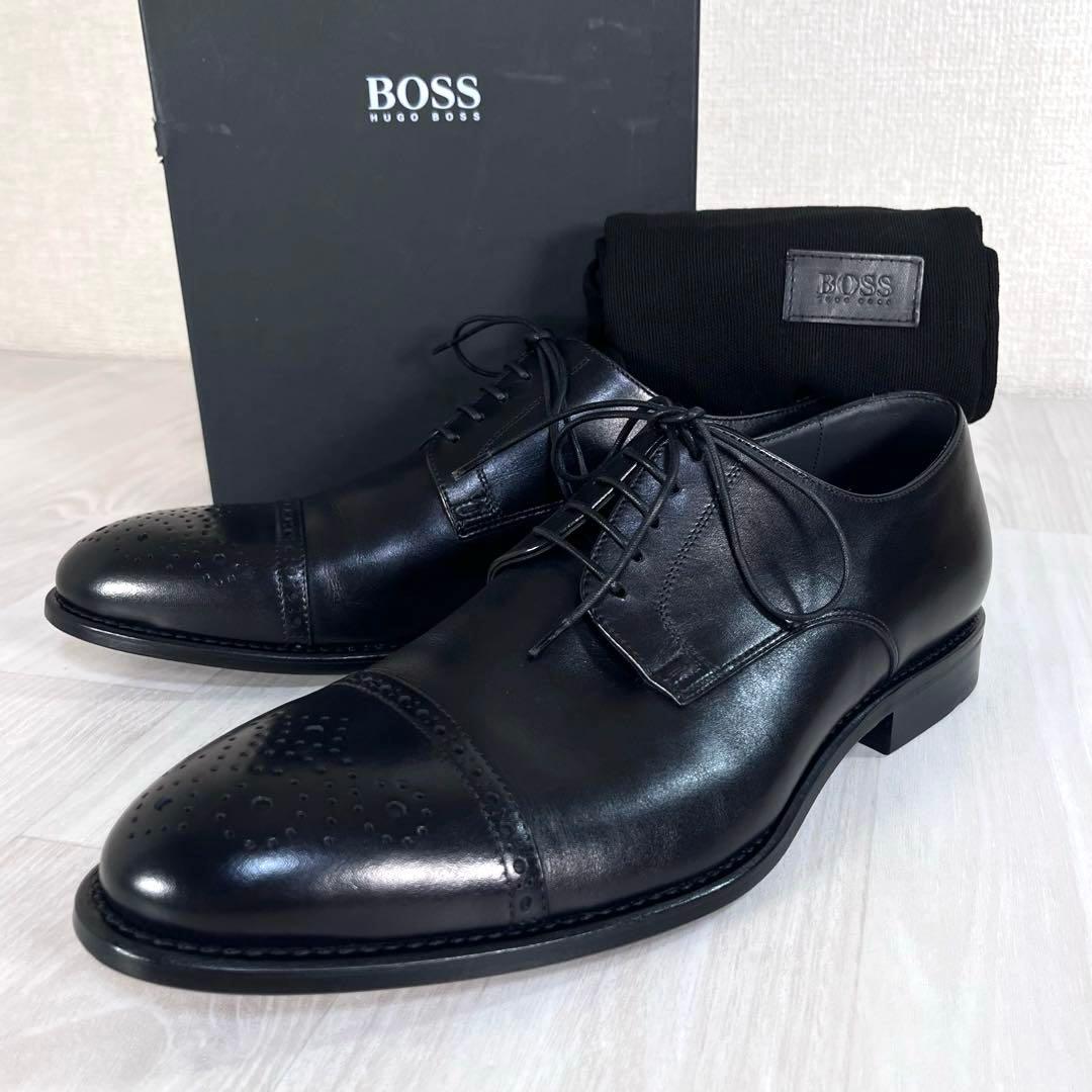 【未使用級】HUGO BOSS　革靴　ストレートチップ　メダリオン　現行モデル