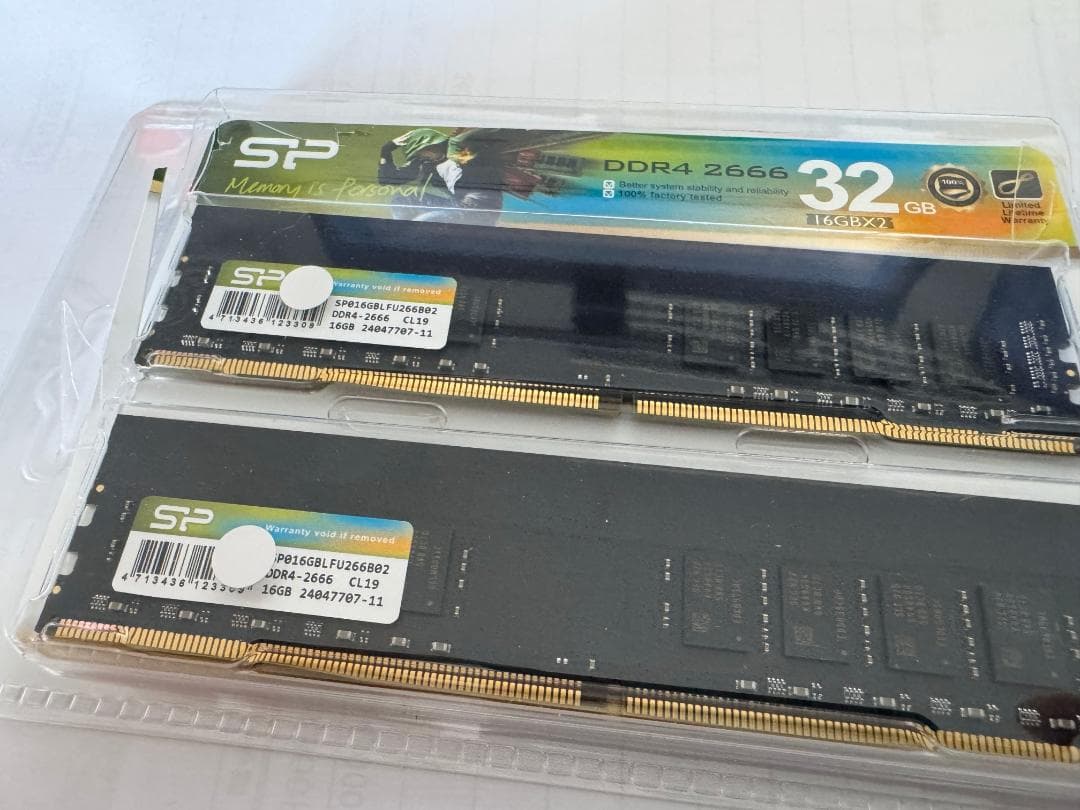 SP SP016GBLFU266B02 16GB ×2枚（計32GB）