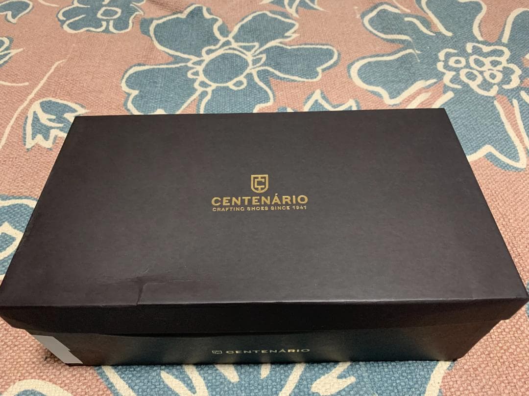 【ほぼ新品】Centenario（ポルトガルを代表する高級革靴）ホールカット革靴