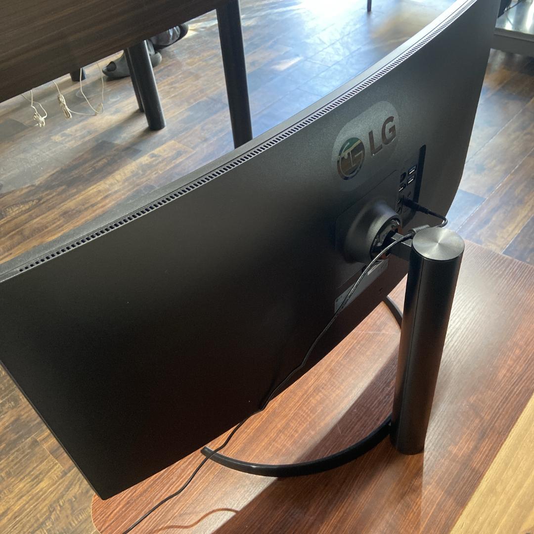 新品同様 LG ウルトラワイドモニター 【34WR55QC-B】34インチ