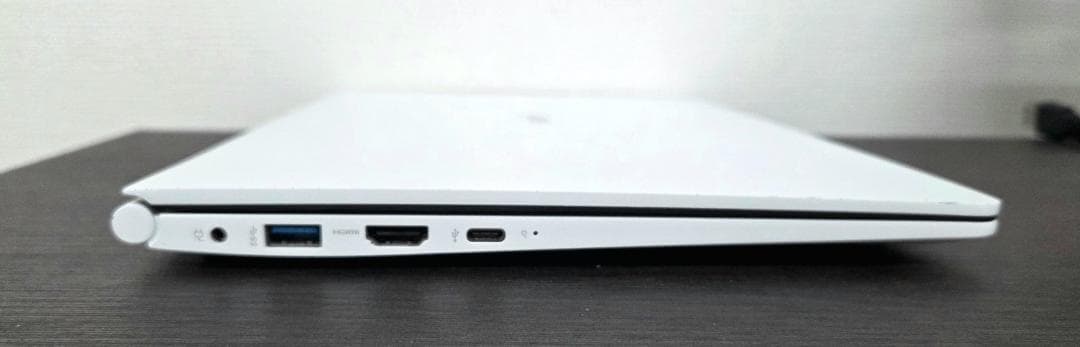 LG gram 14インチ/ i5 / 16Gb / 256Gb / Win11