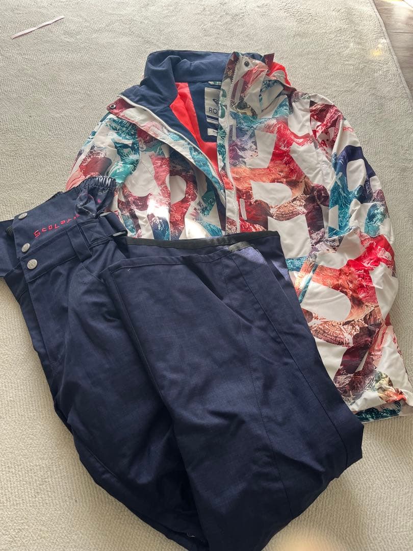 本日限定価格ROXY スノーボードウェアセット